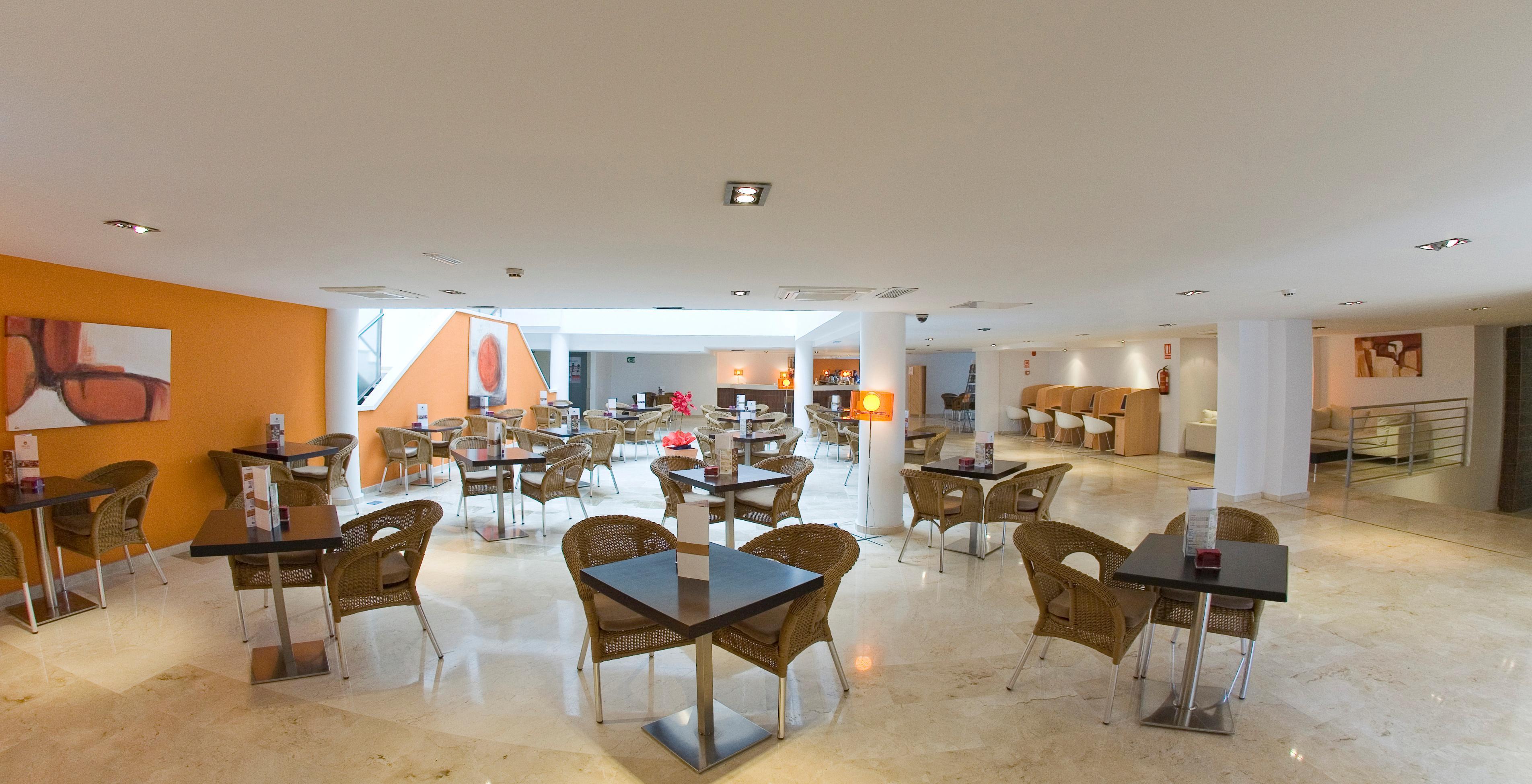 Apartahotel Marina Rey Vera Exterior photo